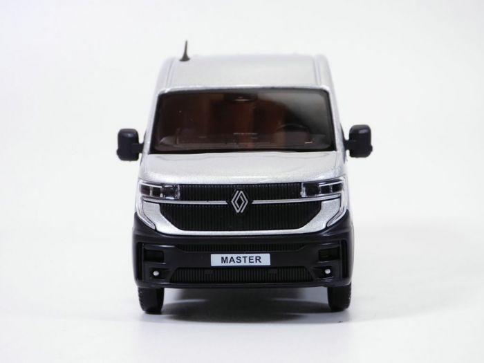 Read more about the article NOUVEAU RENAULT MASTER L3H2 – BVM – 2.0 DCI – 130 CV – BLANC – 2026